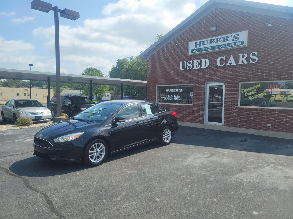 2015 Ford Focus SE's photo